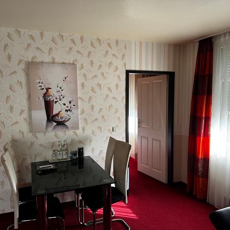 Arthotel Ana Aura Aystetten Exterior foto