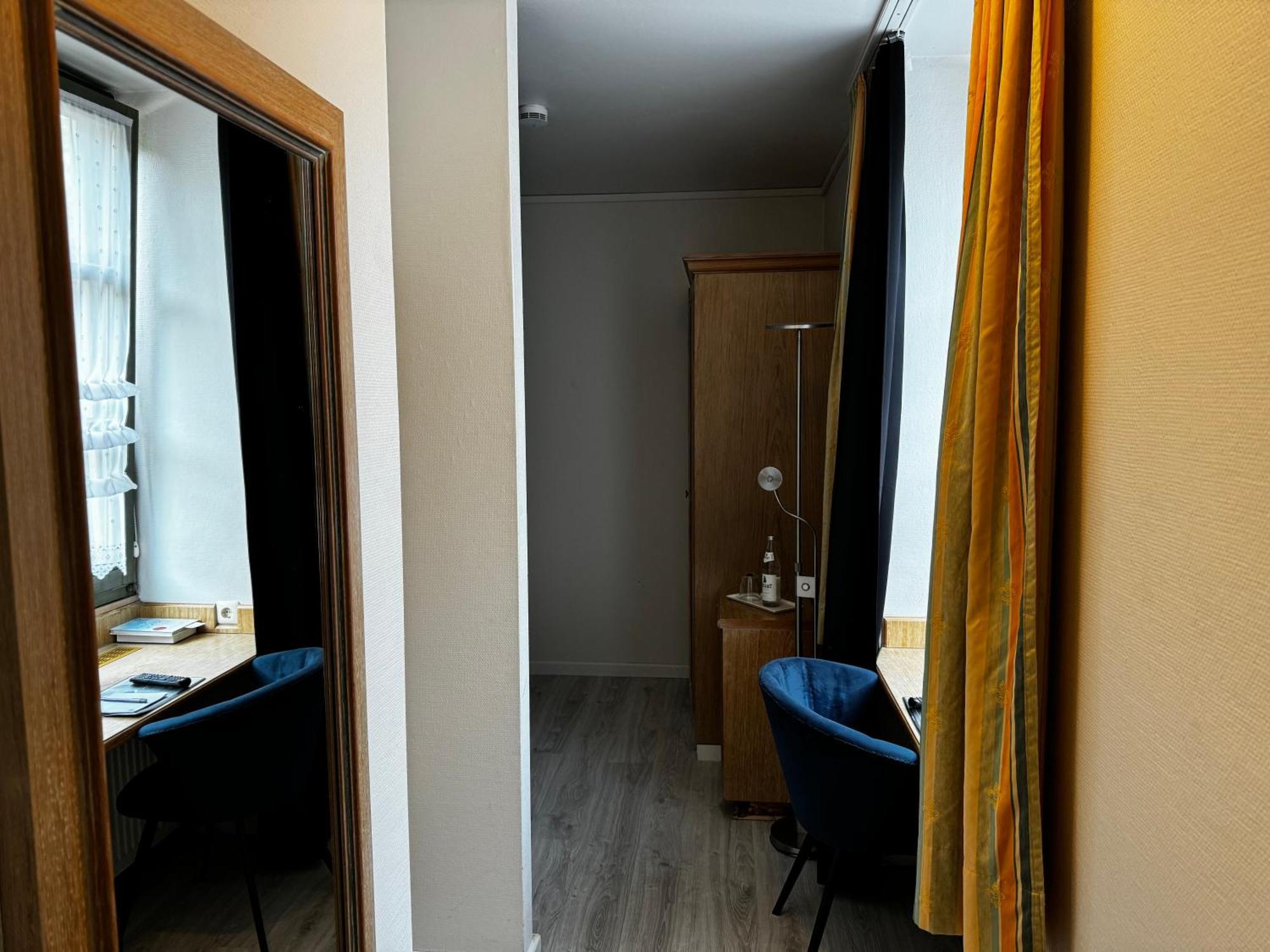Arthotel Ana Aura Aystetten Exterior foto